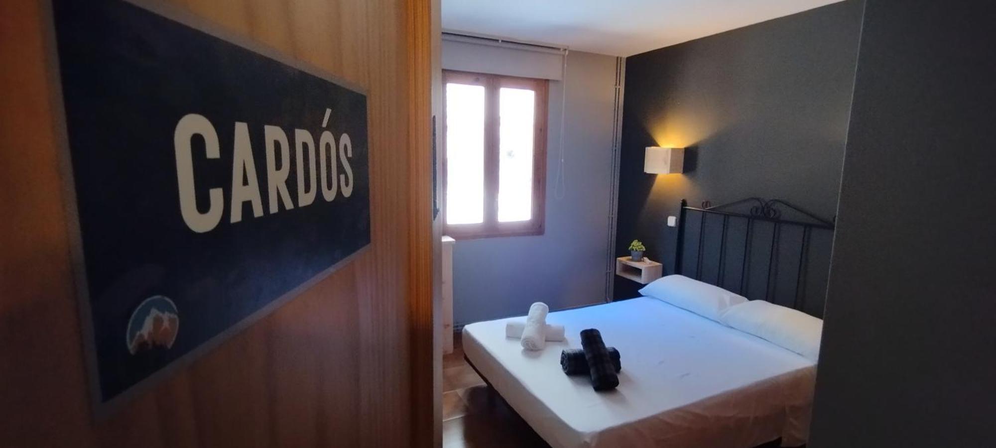 Hostal Casa Pirineus & Deportes De Aventura Baró Extérieur photo