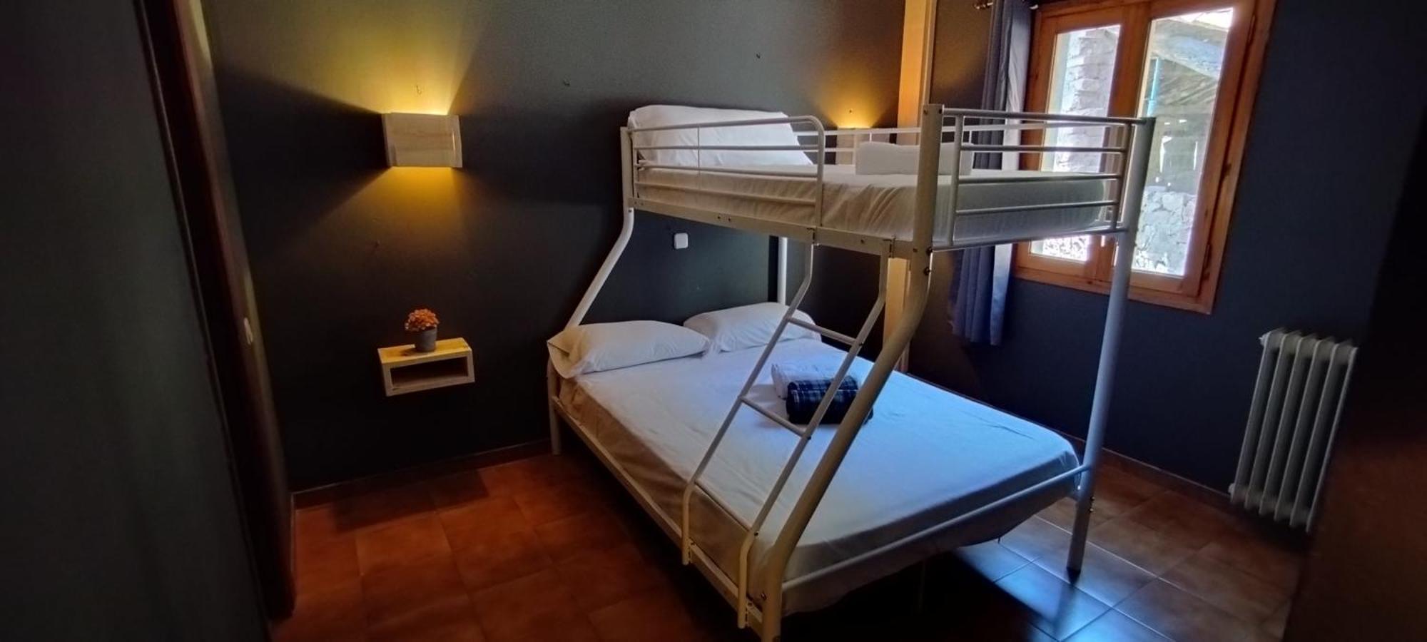 Hostal Casa Pirineus & Deportes De Aventura Baró Extérieur photo